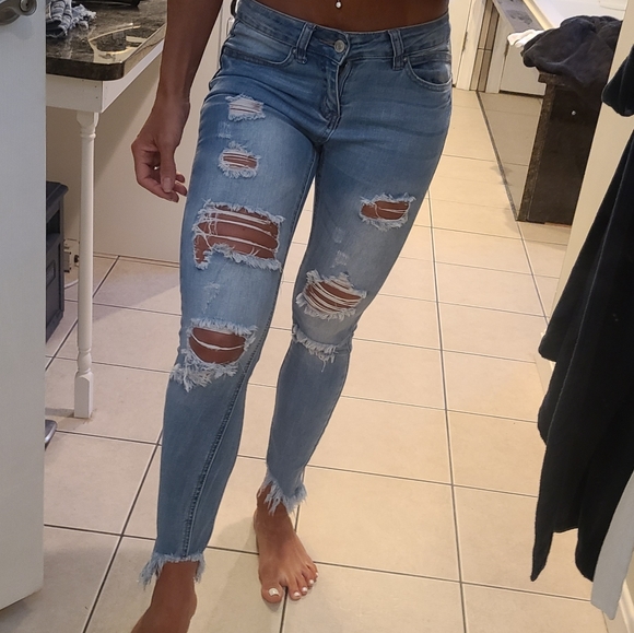 jeans ripped under bum forever 21